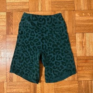 Balance Athletica / Vitality Green Flocked Kingdom Biker Short
